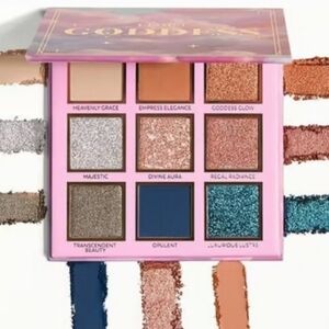 Eloise | Goddess Eyeshadow Pallet